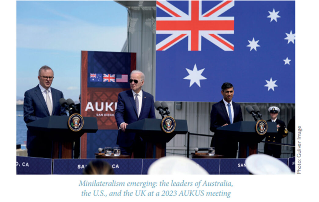 Panel de oradores con Anthony Albanese, Joe Biden y Rishi Sunak en AUKUS, San Diego. Reunión de líderes en 2023. Australia, USA y UK.