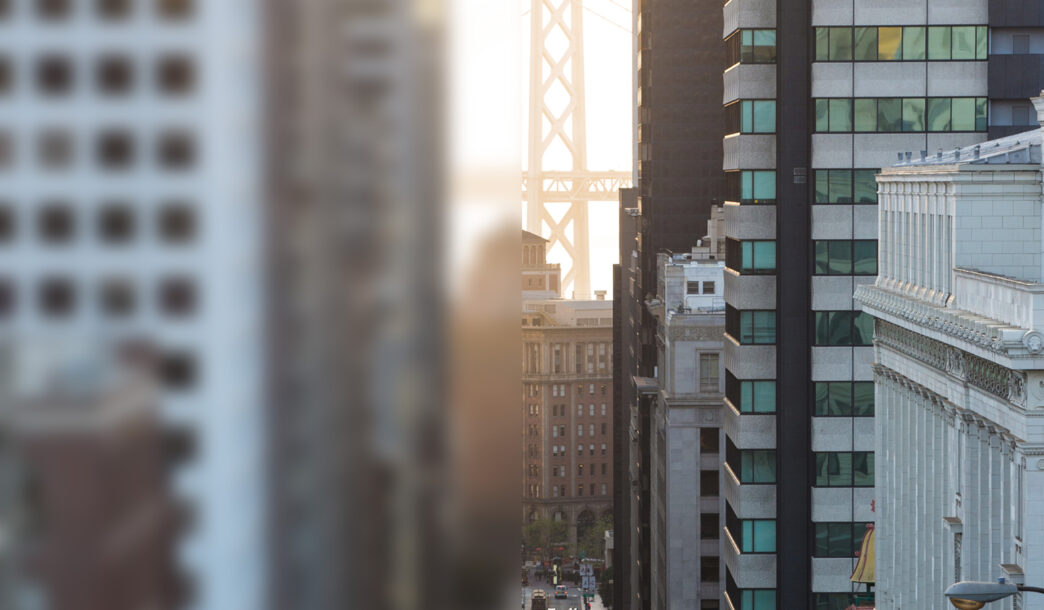 Ciudad como sede de Inmobiliare Summits, evento de real estate. Arquitectura urbana en LATAM, rascacielos y paisaje de la ciudad.