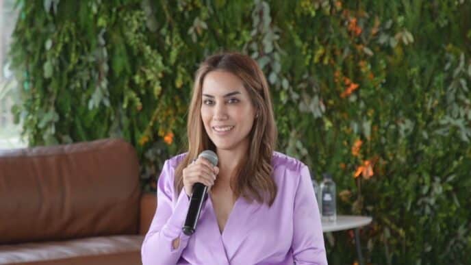 speakers/headshot
Ponente en Inmobiliare Summits, conferencia de real estate en México. La oradora comparte su visión en el evento LATAM.