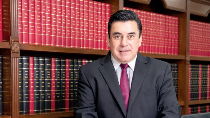 speakers/headshot
Retrato de un orador en Inmobiliare Summits, evento de real estate en México. El experto comparte su visión en la conferencia anual.