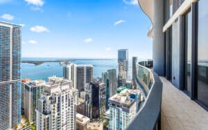 Inversión mexicana Brickell: corredor inmobiliario en Miami