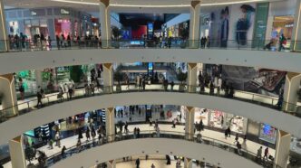 lujo-en-Emiratos-Árabes-Unidos-caída-ventas-malls-inmobiliare